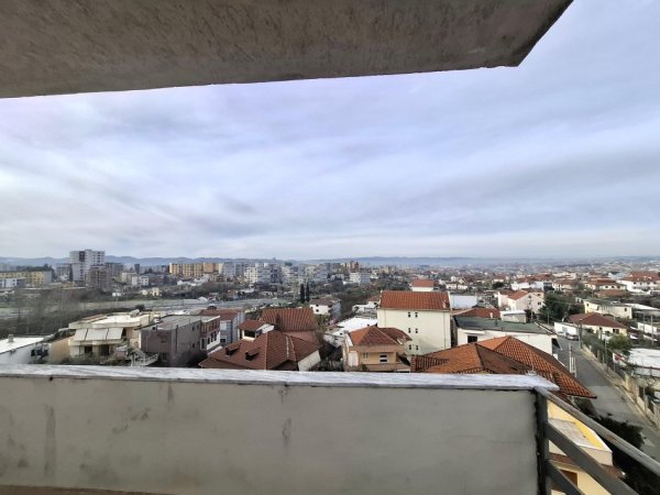 SHITET: Super Apartament 1+1 📍 (Fresk/ Rruga Shefqet Kuka) - Kati 4  - 72 m²  🎯 ** 85.000 € **
