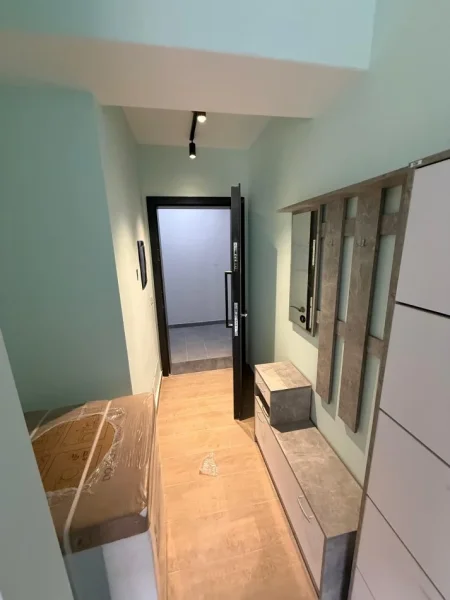Tirane, jepet me qera apartament 1+1 Kati 2, 65 m² 550 € (Kodra e Diellit 2)