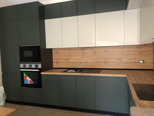 Tirane, jepet me qera apartament 2+1 Kati 1, 105 m² 650 € (Kodra e Diellit 2)