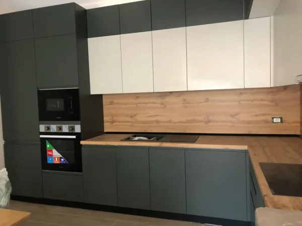 Tirane, jepet me qera apartament 2+1 Kati 1, 105 m² 650 € (Kodra e Diellit 2)