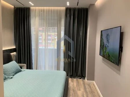 Apartament 2+1 në shitje ne zonen e Brrylit