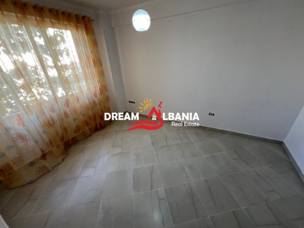 Tirane, shitet apartament 2+1 Kati 8, 104 m² 125.000 € (astir)