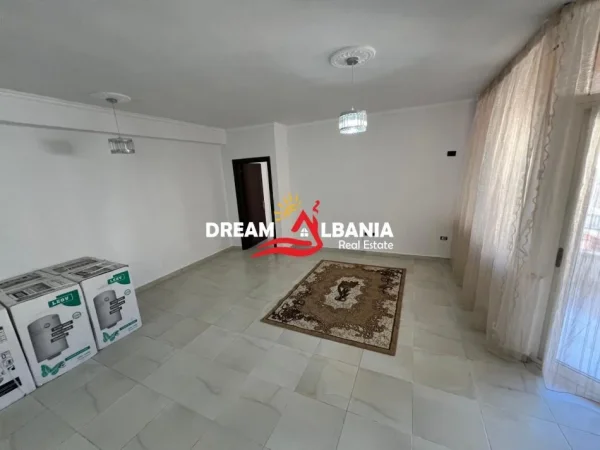 Tirane, shitet apartament 2+1 Kati 8, 104 m² 125.000 € (astir)