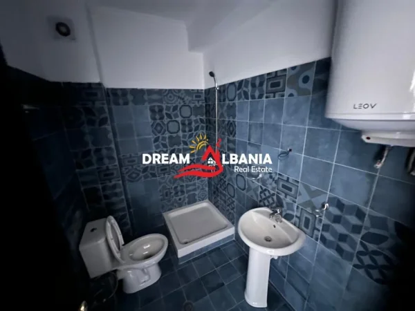 Tirane, shitet apartament 1+1 Kati 7, 42 m² 49.900 € (astir)