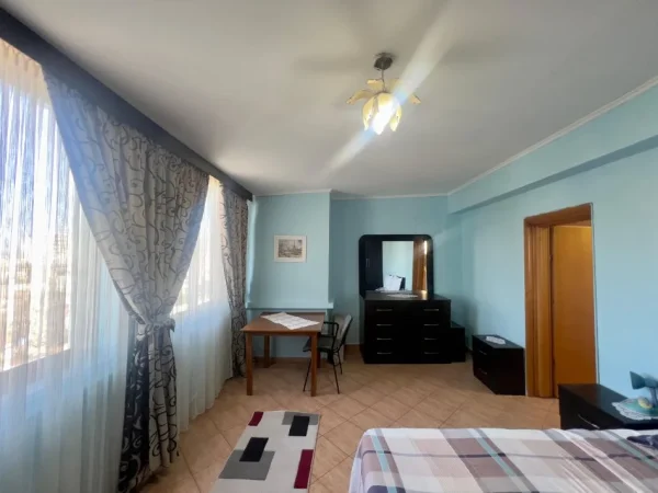 Tirane, shitet apartament 3+1 , 109 m² 125.000 € (rruga At Zef Valentini)