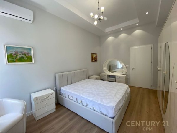 Tirane, jap me qera apartament 1+1 , 85 m² 500 € (Kodra e Diellit)