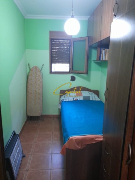 Tirane, jepet me qera apartament 2+1 Kati 1, 70 m² 500 € (VASIL SHANTO)