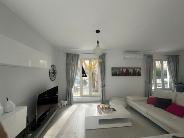 Qerret, jepet me qera Vile 3 Katshe Kati 1, 270 m² 3.200 € (QERRET)