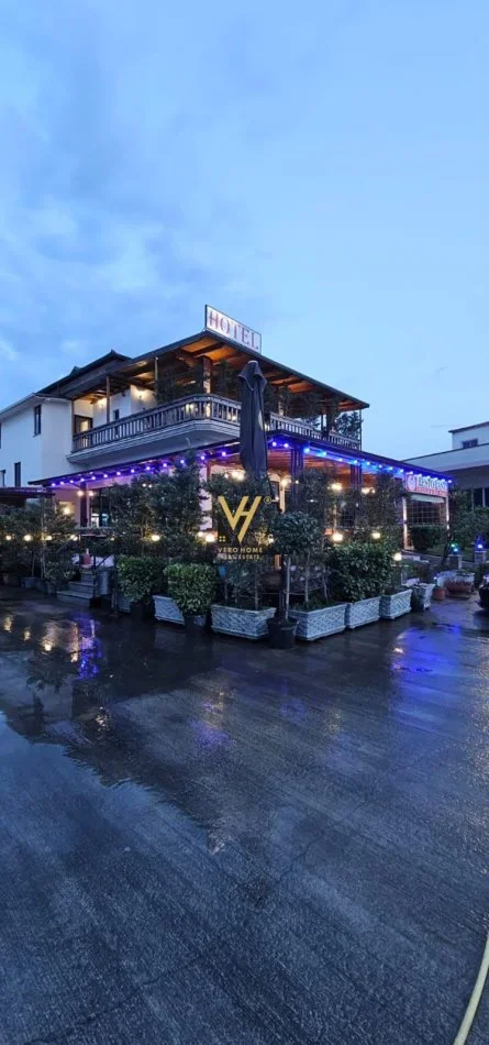 Tirane, shitet apartament duplex 2 Katshe Kati 1, 2.200 m² 750.000 € (VORE)