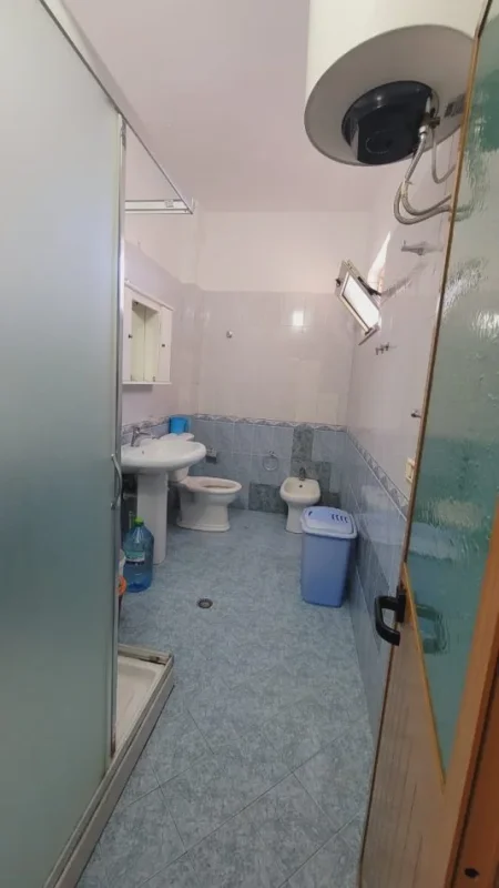 !SHITUR! Durres, shitet apartament 2+1+Ballkon Kati 6, 106 m² 115.000 € (Iliria,Plazh)