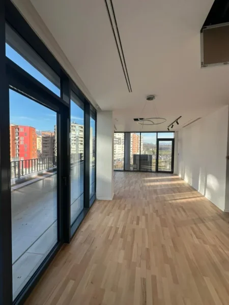 Tirane, shitet apartament 2+1+Aneks+Ballkon Kati 5, 150 m² 516.000 € (Rruga e Kosovareve)