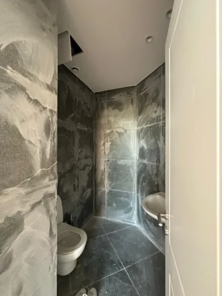 Tirane, shitet apartament 2+1+Aneks+Ballkon Kati 5, 150 m² 516.000 € (Rruga e Kosovareve)