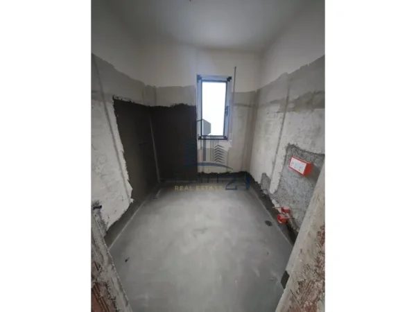 Tirane, shitet apartament 2+1 Kati 7, 101 m² 160.000 € (Don Bosko)