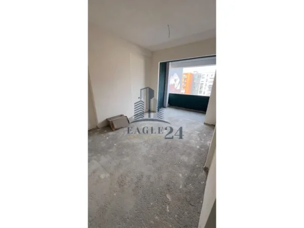 Tirane, shitet apartament 2+1 Kati 9, 100 m² 165.000 € (kongresi manastirit)