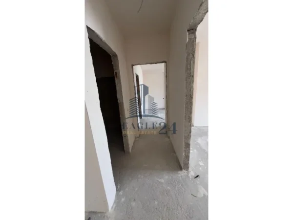 Tirane, shitet apartament 2+1 Kati 9, 100 m² 165.000 € (kongresi manastirit)