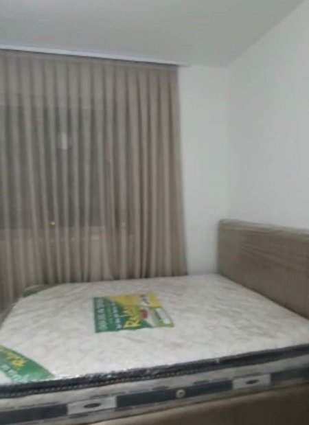 Tirane, jepet me qera 1+1 Kati 3, 60 m² 350 €