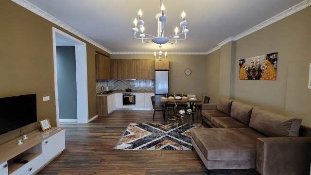 Tirane, jepet me qera apartament 2+1+BLK Kati 3, 127 m² 900 Euro (kopshti botanik)