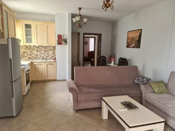 Tirane, jepet me qera apartament 2+1+BLK Kati 9, 105 m² 40.000 Leke (Nela 6)