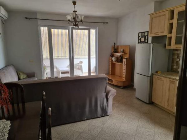 Tirane, jepet me qera apartament 2+1+BLK Kati 9, 105 m² 40.000 Leke (Nela 6)