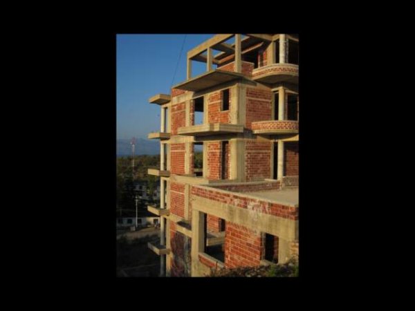 Sarande, jepet me qera hotel 6 Kate, 1.200 m²