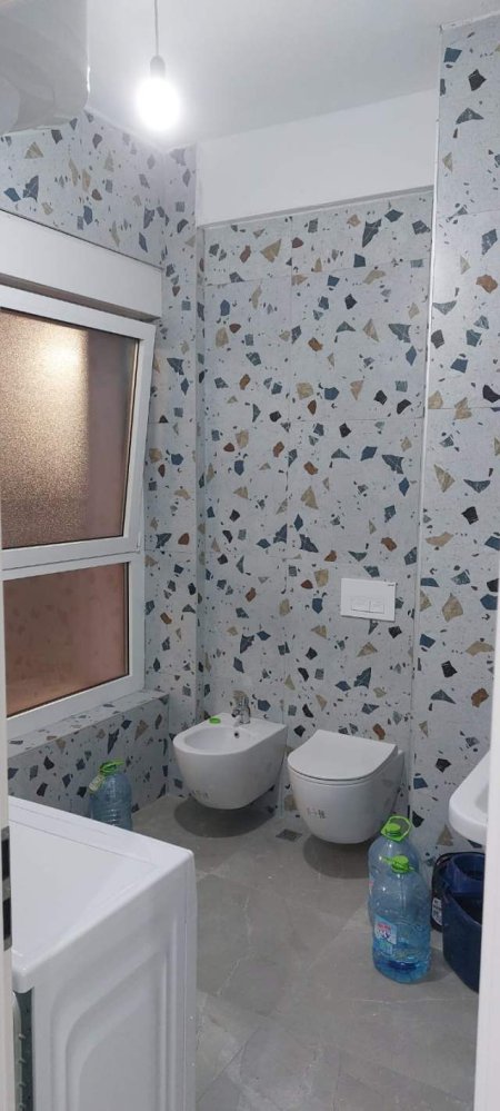 Tirane, jepet me qera apartament 1+1+A+BLK Kati 3, 60 m² 35.000 mije Leke