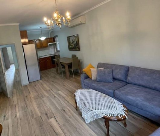 Tirane, jepet me qera apartament 2+1+BLK Kati 2, 114 m² 500 Euro (mihal grameno)