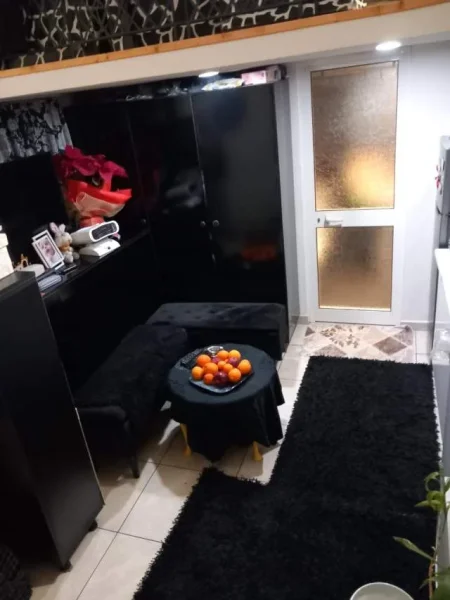 Tirane, shes apartament 1+1 Kati 0, 100.000 Euro