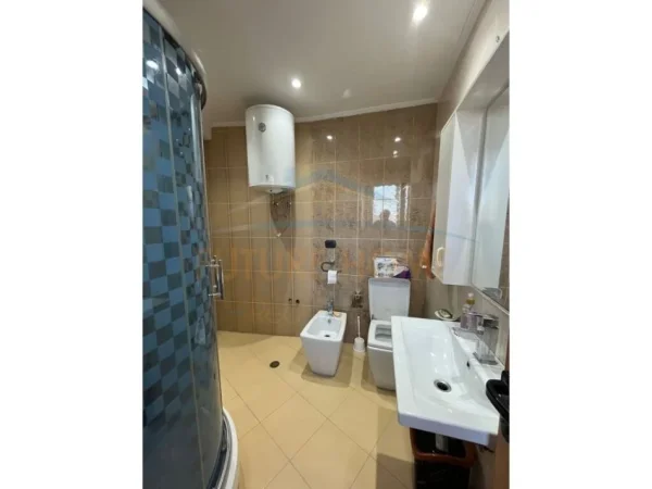 Tirane, shitet apartament 2+1 Kati 9, 112 m² 230.000 € (Myslym Shyri)