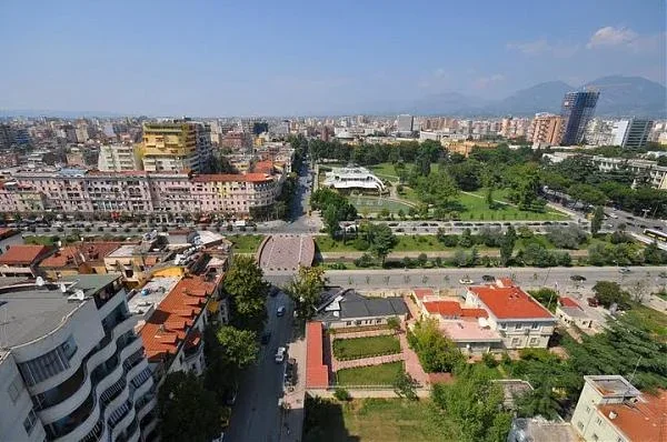 Tirane, shitet apartament 1+1+Aneks+Ballkon Kati 7, 48 m² 153.600 € (Ish Blloku)