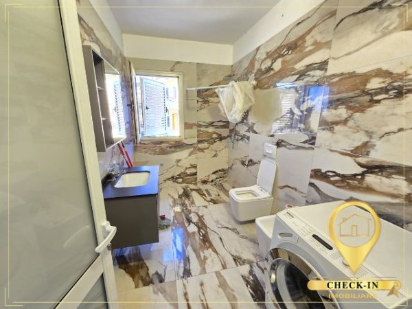 Tirane, jepet me qera apartament 2+1+Aneks+Ballkon Kati 2, 95 m² 600 € (Sauk)