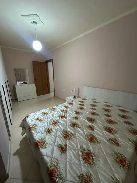 Tirane, shes apartament 2+1+Ballkon Kati 3, 95 m² 128.500 € (Fresk,Rr. Muhamed Deliu te Melisa)