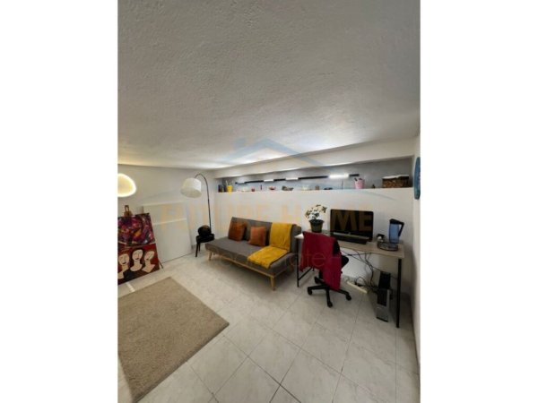 ALF48133 Tirane, shitet ambjent biznesi Kati -1, 28 m² 84.000 € (Komuna e Parisit)