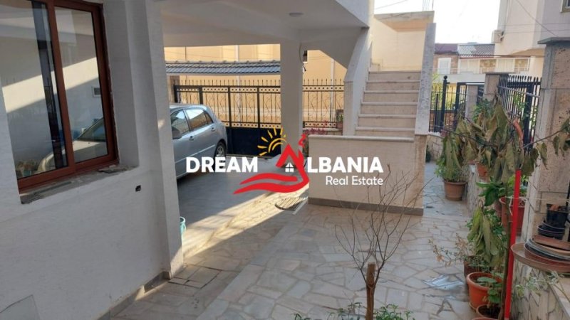 Tirane, shitet apartament 3+1 Kati 1, 150 m² 257.000 € (fresk)