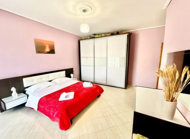 Vlore - Lungomare - Uji i Ftohte, shitet apartament 2+1 , 104 m² 240.000 € (Lungomare)