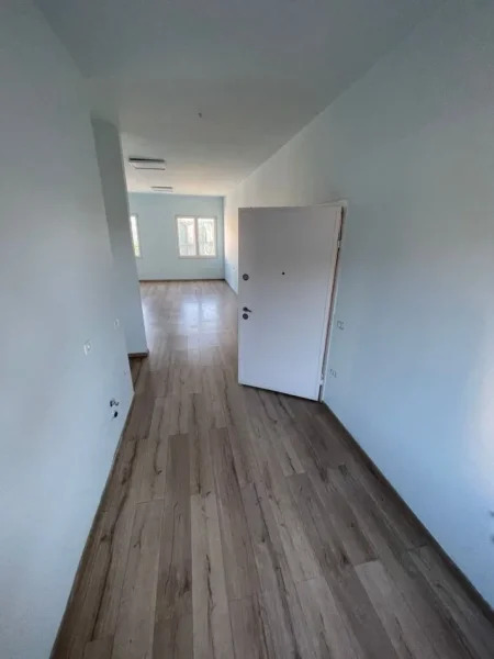 Tirane, shitet apartament 2+1 Kati 6, 110 m² 260.000 €