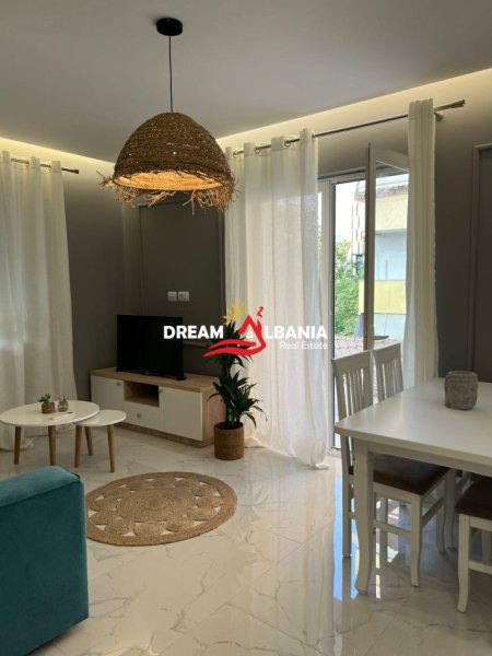 Tirane, jepet me qera apartament 2+1+Ballkon Kati 5, 75 m² 750 € (Ne Zonen e Myslym Shyrit)