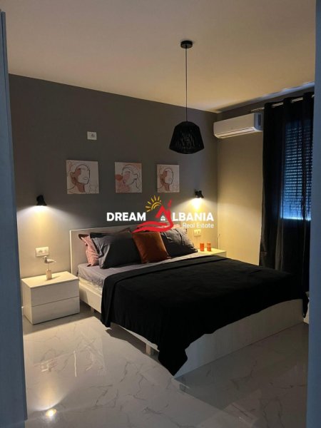 Tirane, jepet me qera apartament 2+1+Ballkon Kati 5, 75 m² 750 € (Ne Zonen e Myslym Shyrit)