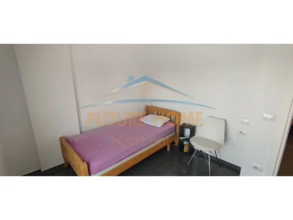 Durres, shitet apartament+verande | Penthouse 3+1+Ballkon Kati 3, 184 m² 280.000 € (Gjiri i Lalezit)