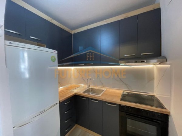 Tirane, shes apartament 1+1+Ballkon Kati 4, 57 m² 90.000 € (Xhanfize Keko)