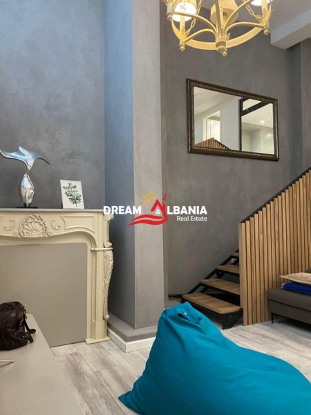 Tirane, jepet me qera apartament 2+1 Kati 1, 130 m² 1.200 € (Tek Rruga e Kavajes, prane Xhamise Dine Hoxha)