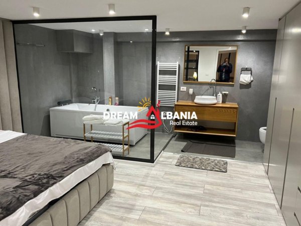 Tirane, jepet me qera apartament 2+1 Kati 1, 130 m² 1.200 € (Tek Rruga e Kavajes, prane Xhamise Dine Hoxha)