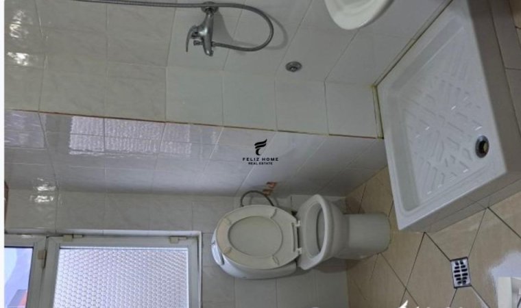 Tirane, jepet me qera apartament 2+1 Kati 5, 86 m² 450 € (ALI DEMI)