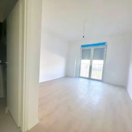 Tirane, shitet apartament 2+1 , 119 m² 179.000 € (Bulevardi i Ri)