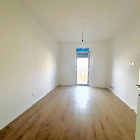 Tirane, shitet apartament 2+1 , 119 m² 179.000 € (Bulevardi i Ri)
