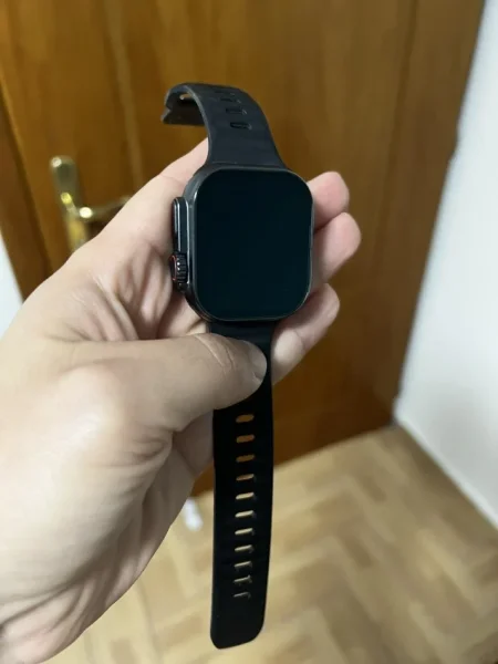 Tirane, shes Smartwatch HK8 pro max