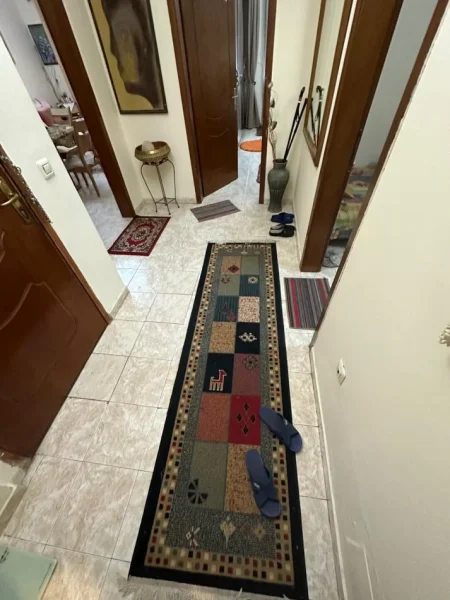 Tirane, shitet apartament 2+1+Aneks+Ballkon Kati 3, 91 m² 218.400 € (Rruga Myslym Shyri)