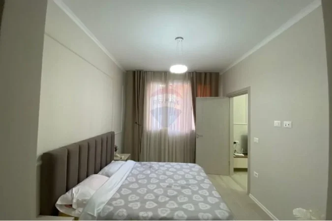 Tirane, jepet me qera apartament 1+1 Kati 3, 75 m² 550 € (Astir, Unaza e Re, River Residence)