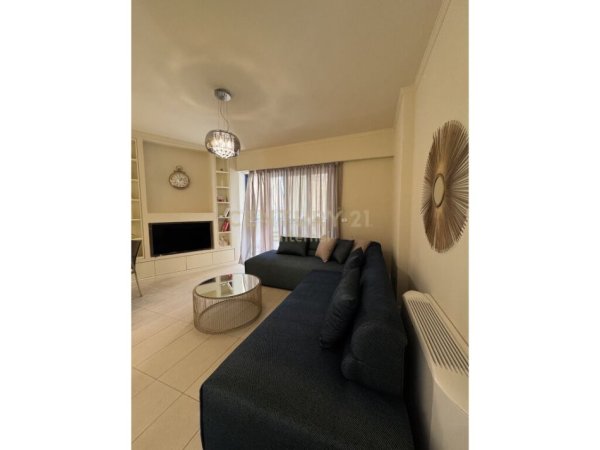 Tirane, jap me qera apartament 3+1+2+POST PARKIMI , 136 m² 1.300 € (Rruga e Kosovarëve)