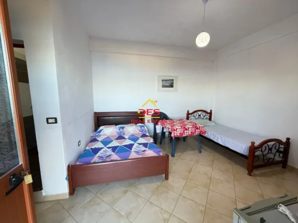 Vlore, jepet me qera hotel Kati 0, 11.500 € (Rruga Dhimitër Konomi)