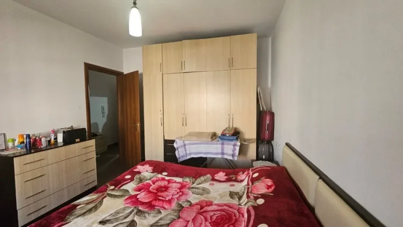 Tirane, shitet apartament 1+1+Aneks+Ballkon Kati 6, 67 m² 